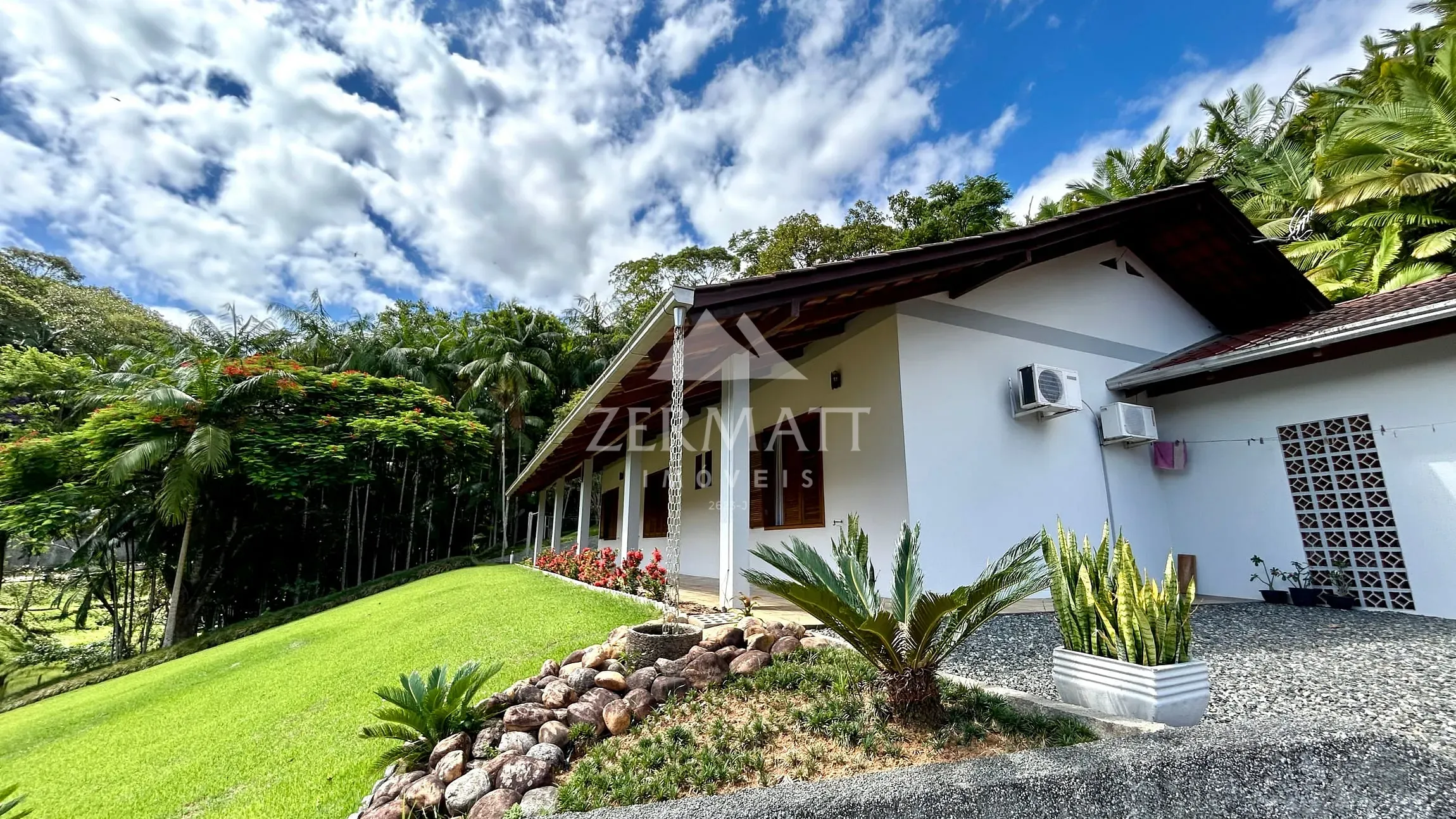 Refúgio Exclusivo em Terreno de 14.456 m - BAIRRO: FORTALEZA/BNU — foto 2