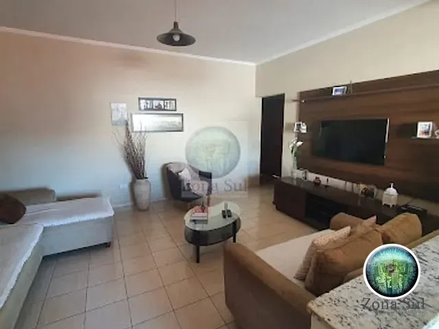 Casa com 360m² 3 quartos e 5 banheiros, à venda, no bairro Centro em Votorantim
