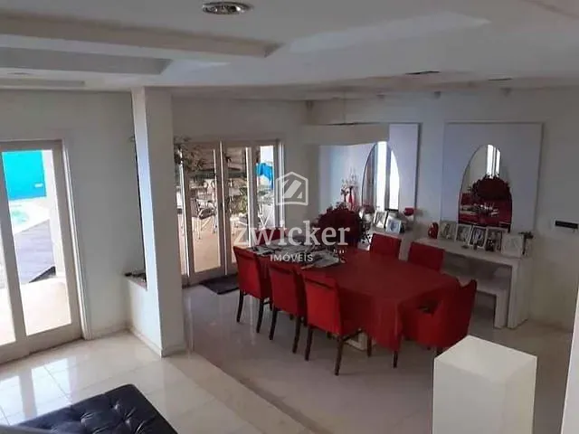 Casa com 420m² 3 quartos e 5 banheiros, à venda, no bairro Residencial Lago Sul em Bauru