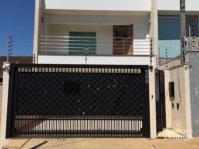 Sobrado com 150m² 4 quartos e 4 banheiros, à venda, no bairro Jardim Everest em Maringá