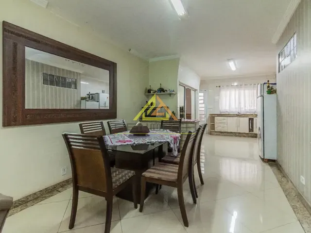 Casa com 445m² 3 quartos e 2 banheiros, à venda, no bairro Vila Paulicéia em São Paulo