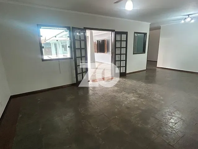 Casa com 508m² 4 quartos e 5 banheiros, à venda, no bairro Jardim América em Bauru
