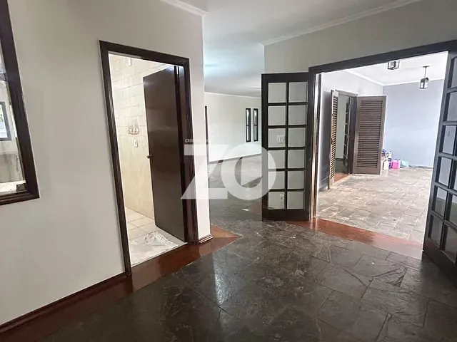 Casa com 508m² 4 quartos e 5 banheiros, à venda, no bairro Jardim América em Bauru