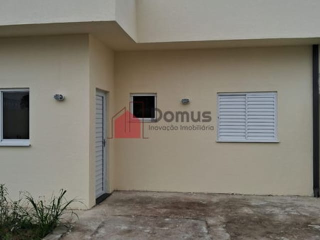 Casa com 179m², à venda, no bairro Loteamento Residencial e Comercial Flamboyant em Pindamonhangaba