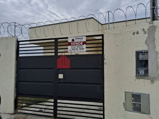 Casa com 179m², à venda, no bairro Loteamento Residencial e Comercial Flamboyant em Pindamonhangaba