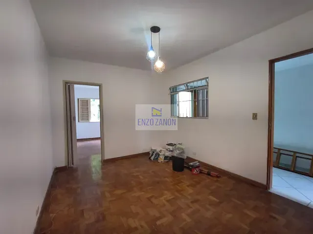 Casa 2 quartos e 1 banheiro, para alugar, no bairro Centro em São Bernardo do Campo
