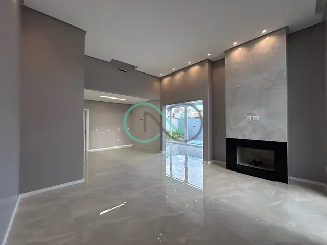Casa com 247m² 2 quartos e 2 banheiros, à venda, no bairro Centenário em Sapiranga