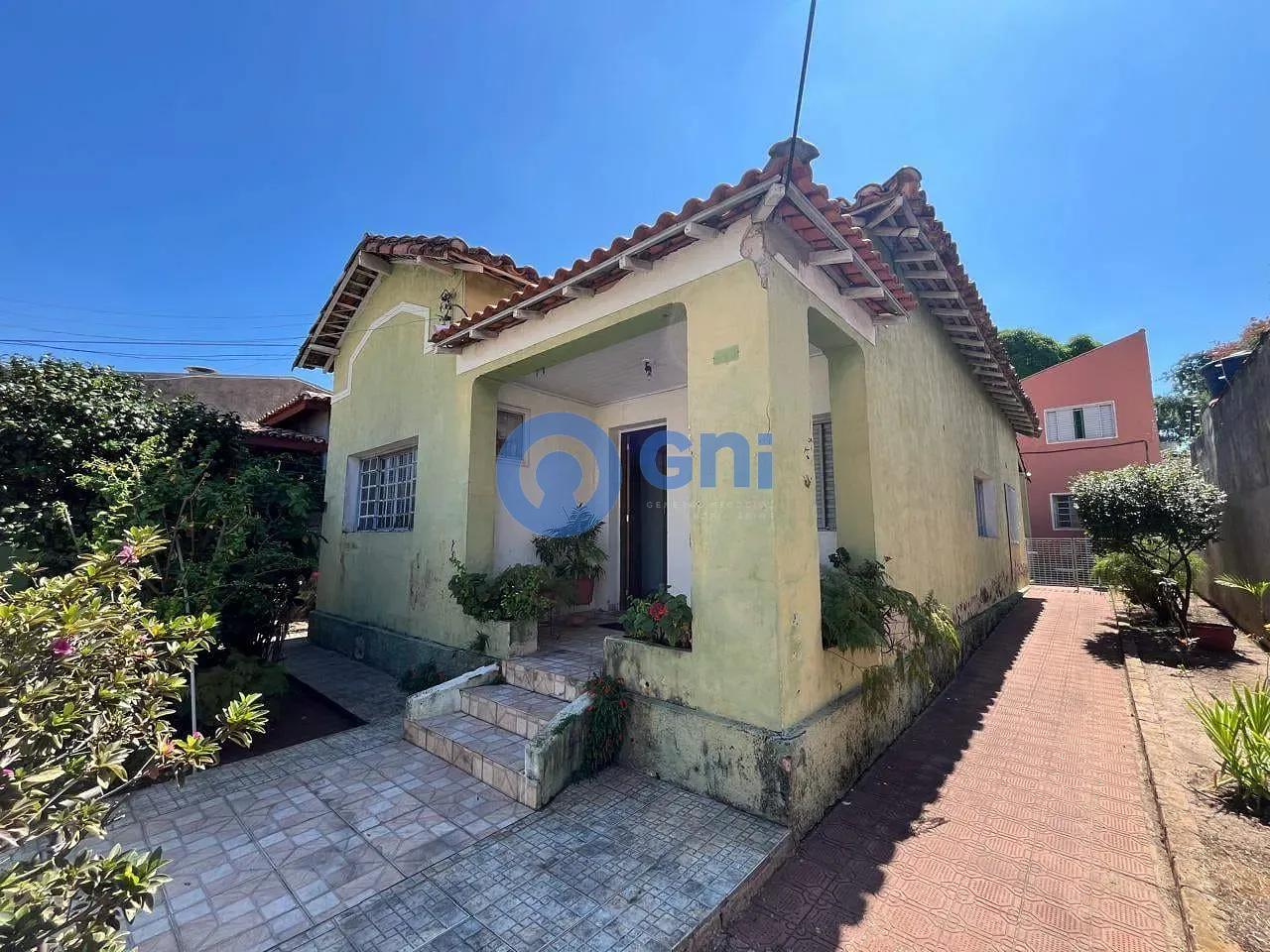 Casa, 4 quartos, 215 m² - Foto 2