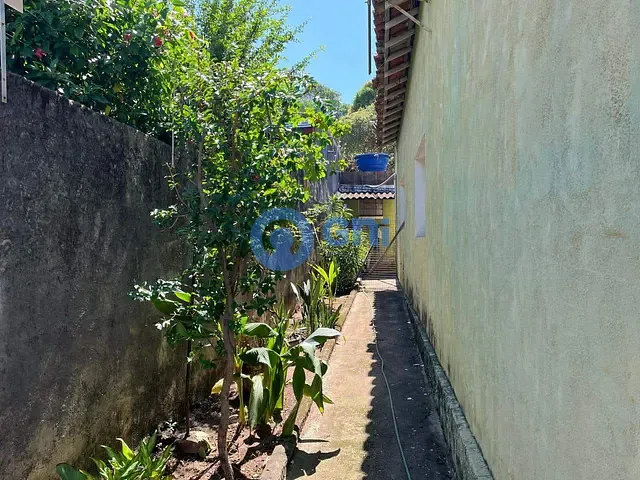 Casa com 300m² 4 quartos e 2 banheiros, à venda, no bairro Vila Santana em Sorocaba