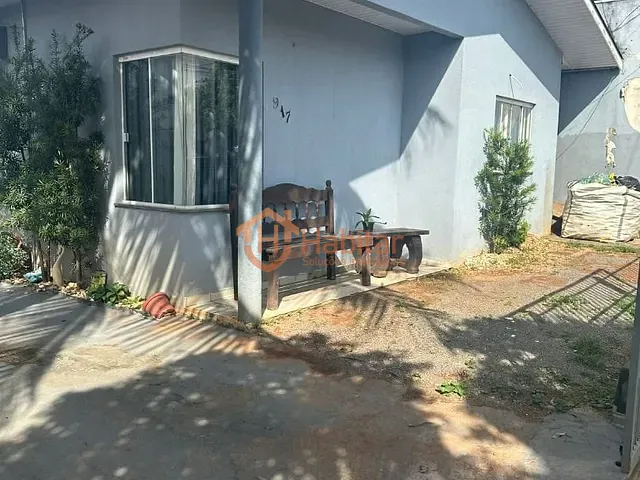 Casa com 200m² 3 quartos e 3 banheiros, à venda, no bairro B. Vista em Sorriso