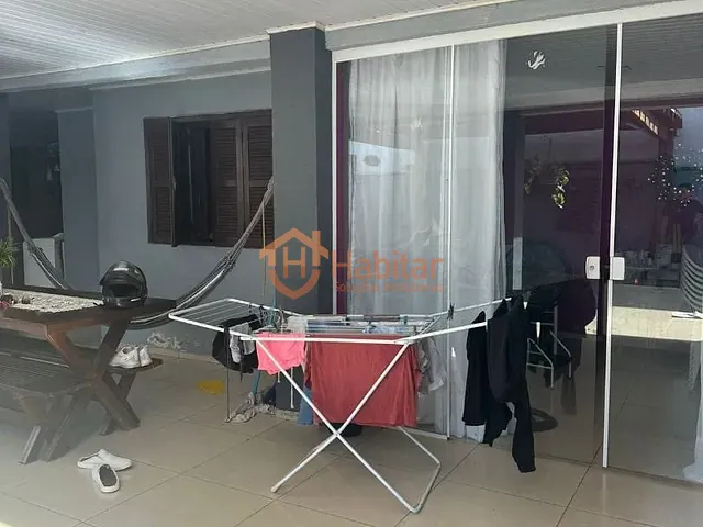 Casa com 200m² 3 quartos e 3 banheiros, à venda, no bairro B. Vista em Sorriso