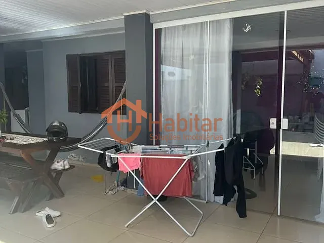 Casa com 200m² 3 quartos e 3 banheiros, à venda, no bairro B. Vista em Sorriso