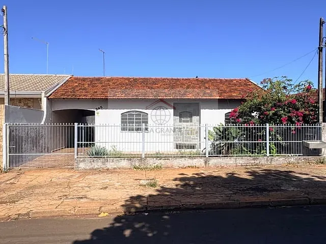 Casa com 350m² 3 quartos e 1 banheiro, para alugar, no bairro Jardim Novo Horizonte em Rolândia