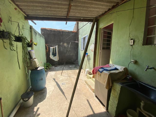 Casa com 250m² 2 quartos e 2 banheiros, à venda, no bairro Jardim Novo Maracanã em Campinas