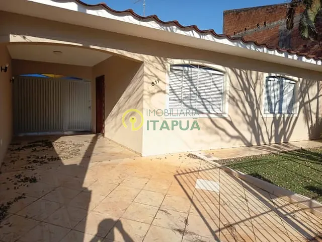 Casa com 340m² 4 quartos e 3 banheiros, à venda, no bairro San Remo em Londrina