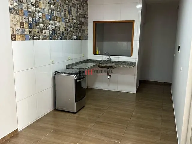 Casa com 200m² 3 quartos e 3 banheiros, à venda, no bairro Terra Bonita em Londrina