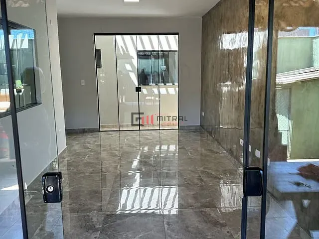 Casa com 200m² 3 quartos e 3 banheiros, à venda, no bairro Terra Bonita em Londrina