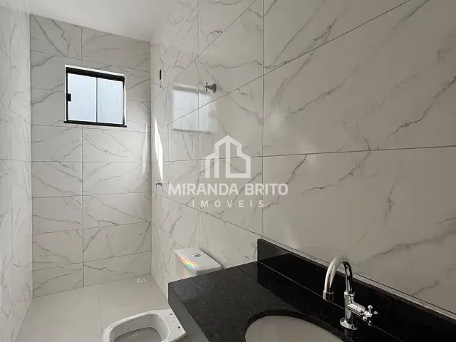 Casa 3 quartos e 2 banheiros, à venda, no bairro Parque Ibirapuera em Aparecida de Goiânia