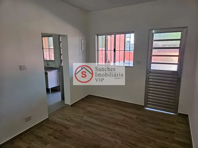 Casa 1 quarto e 1 banheiro, para alugar, no bairro Jardim Grimaldi em São Paulo