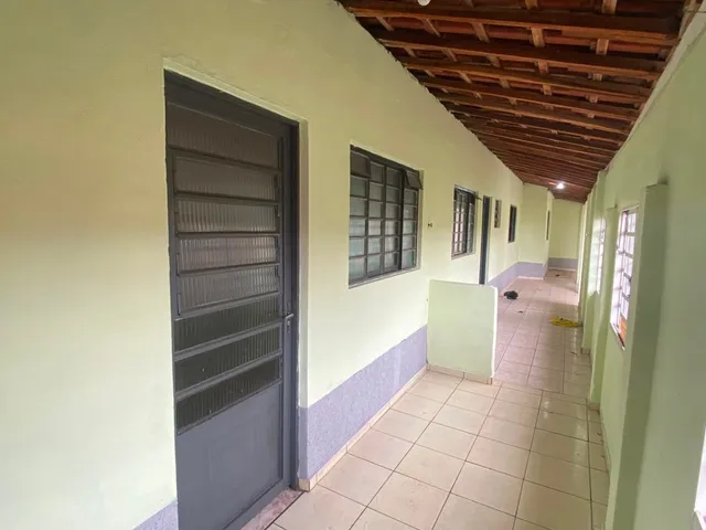 Casa 3 quartos e 1 banheiro, para alugar, no bairro Parque Dos Passaros em Extrema