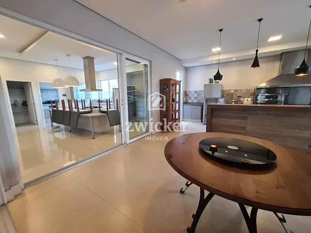 Casa com 560m² 3 quartos e 5 banheiros, à venda, no bairro Samambaia Parque Residencial em Bauru
