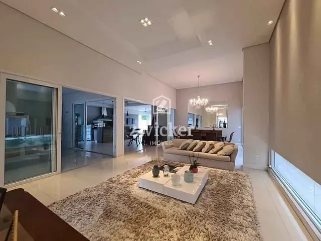 Casa com 560m² 3 quartos e 5 banheiros, à venda, no bairro Samambaia Parque Residencial em Bauru