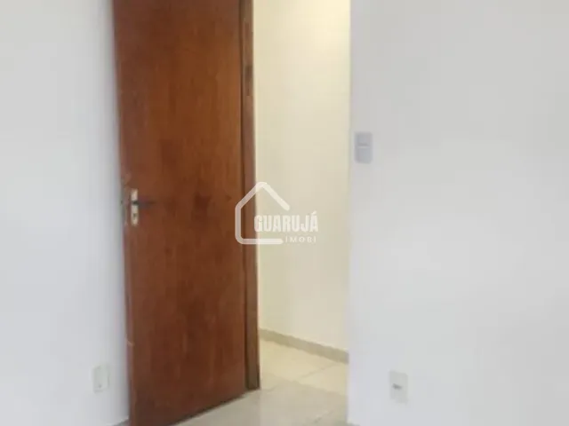 Casa 2 quartos e 2 banheiros, à venda, no bairro Jardim Progresso (Vicente de Carvalho) em Guarujá