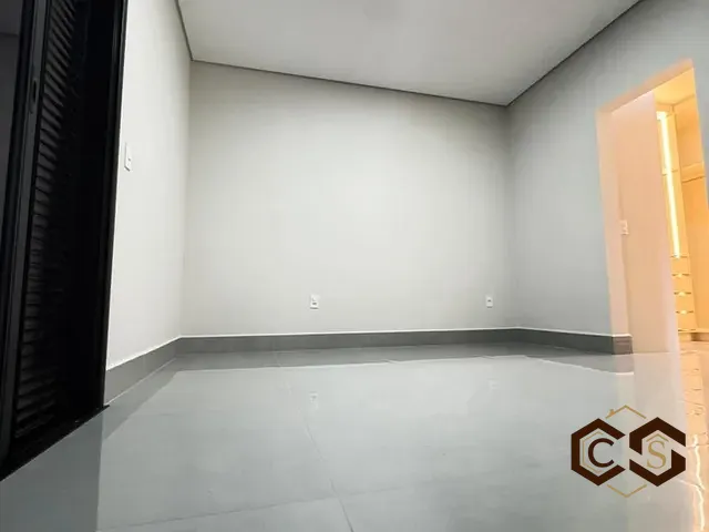 Casa com 300m² 3 quartos e 4 banheiros, à venda, no bairro Jardim Esplanada em Indaiatuba