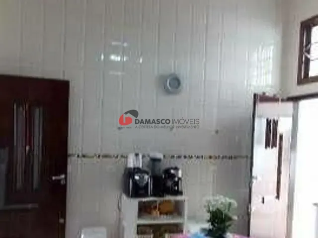 Casa com 350m² 4 quartos e 1 banheiro, à venda, no bairro Osvaldo Cruz em São Caetano do Sul