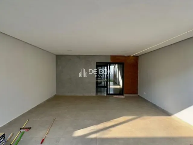 Casa com 200m² 3 quartos e 3 banheiros, à venda, no bairro Campo das Antas em Poços de Caldas