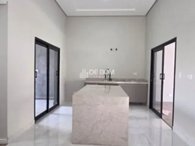 Casa com 200m² 3 quartos e 3 banheiros, à venda, no bairro Campo das Antas em Poços de Caldas