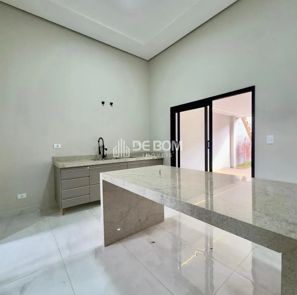 Casa, 3 quartos, 200 m² - Foto 8
