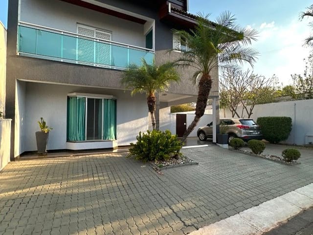Casa com 372m² 3 quartos e 2 banheiros, à venda, no bairro Chácara Letônia em Americana