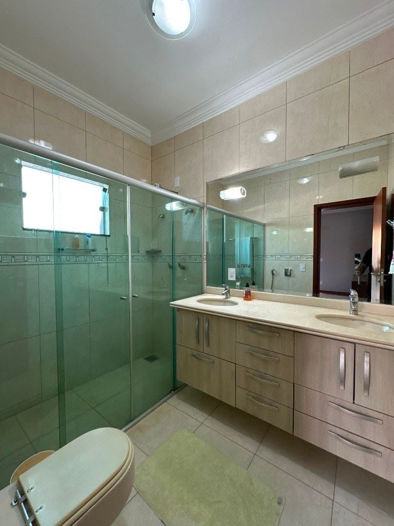 Casa, 3 quartos, 258 m² - Foto 26