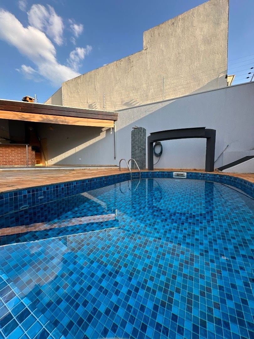 Casa, 3 quartos, 258 m² - Foto 3