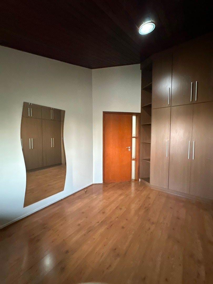 Casa, 3 quartos, 258 m² - Foto 22