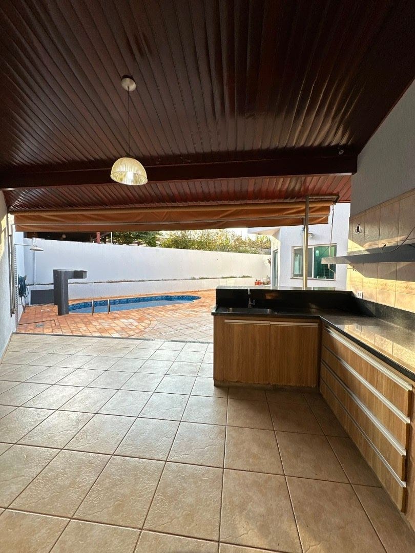 Casa, 3 quartos, 258 m² - Foto 6