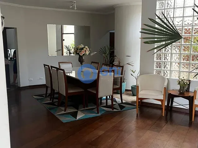 Casa 3 quartos e 5 banheiros, à venda, no bairro Jardim São Carlos em Sorocaba