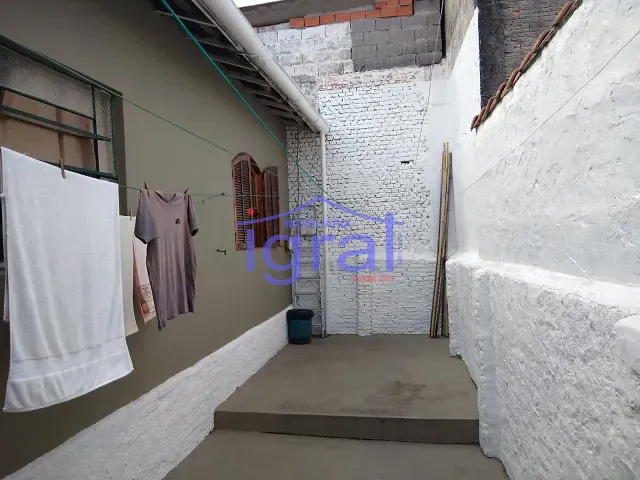 Casa com 400m² 2 quartos e 1 banheiro, à venda, no bairro Jardim Oriental em São Paulo