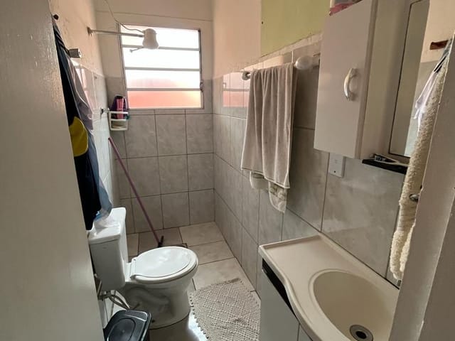 Casa com 250m² 3 quartos e 2 banheiros, à venda, no bairro Parque Valença I em Campinas