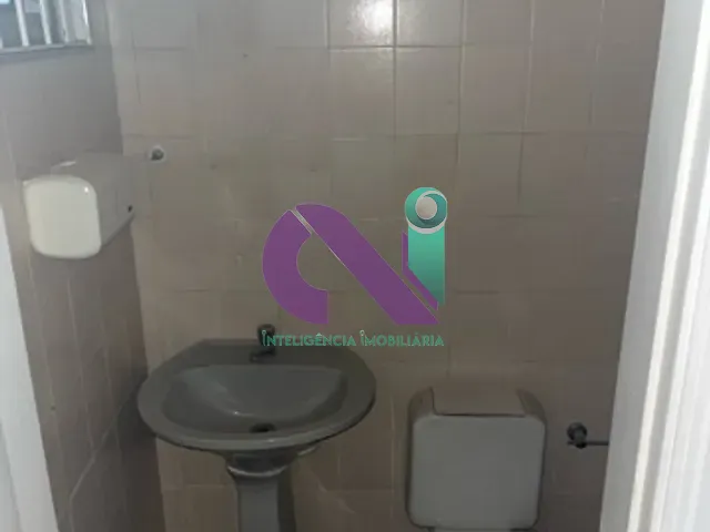 Casa 3 quartos e 5 banheiros, para alugar, no bairro Vila Campesina em Osasco
