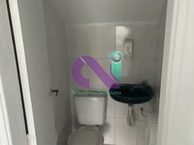 Casa 3 quartos e 5 banheiros, para alugar, no bairro Vila Campesina em Osasco