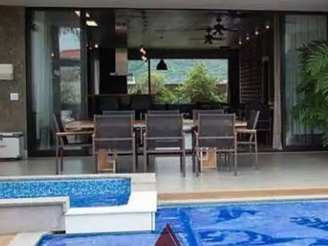 Casa com 465m² 4 quartos e 5 banheiros, à venda, no bairro Residêncial Morada das Fronteiras em Rifaina
