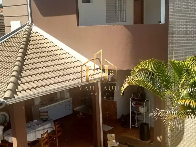 Sobrado com 360m² 4 quartos e 3 banheiros, à venda, no bairro Santa Cruz II em Cuiabá