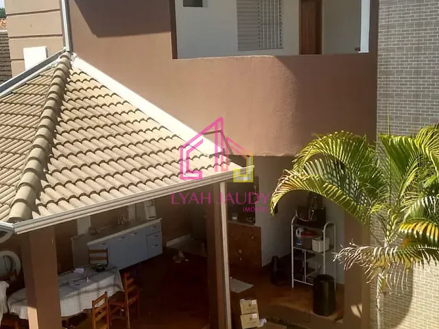 Sobrado com 360m² 4 quartos e 3 banheiros, à venda, no bairro Santa Cruz II em Cuiabá