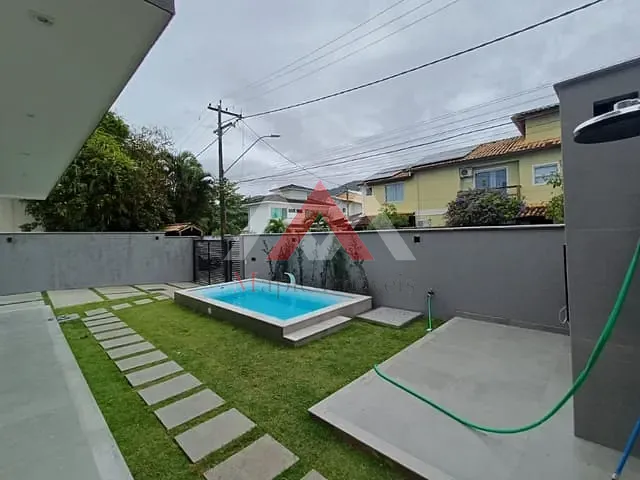 Casa com 225m² 4 quartos e 5 banheiros, à venda, no bairro Itaipu em Niterói