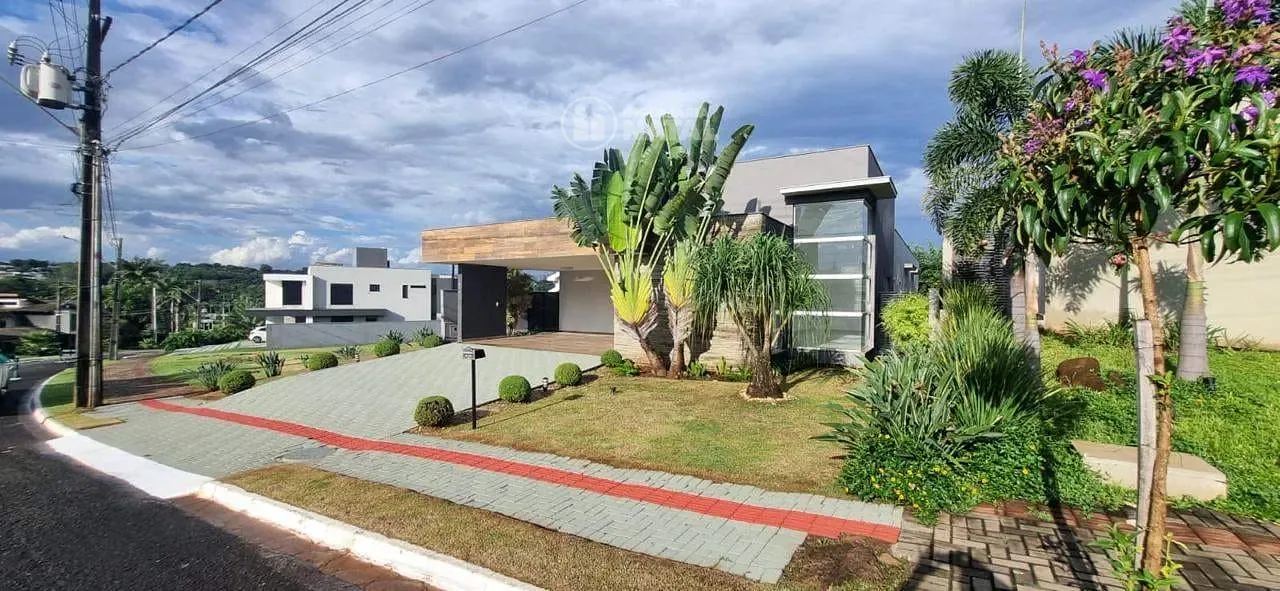 Casa, 3 quartos, 250 m² - Foto 1