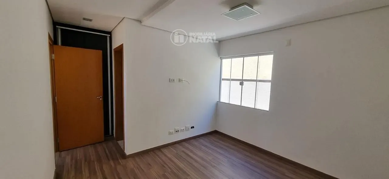 Casa, 3 quartos, 250 m² - Foto 29