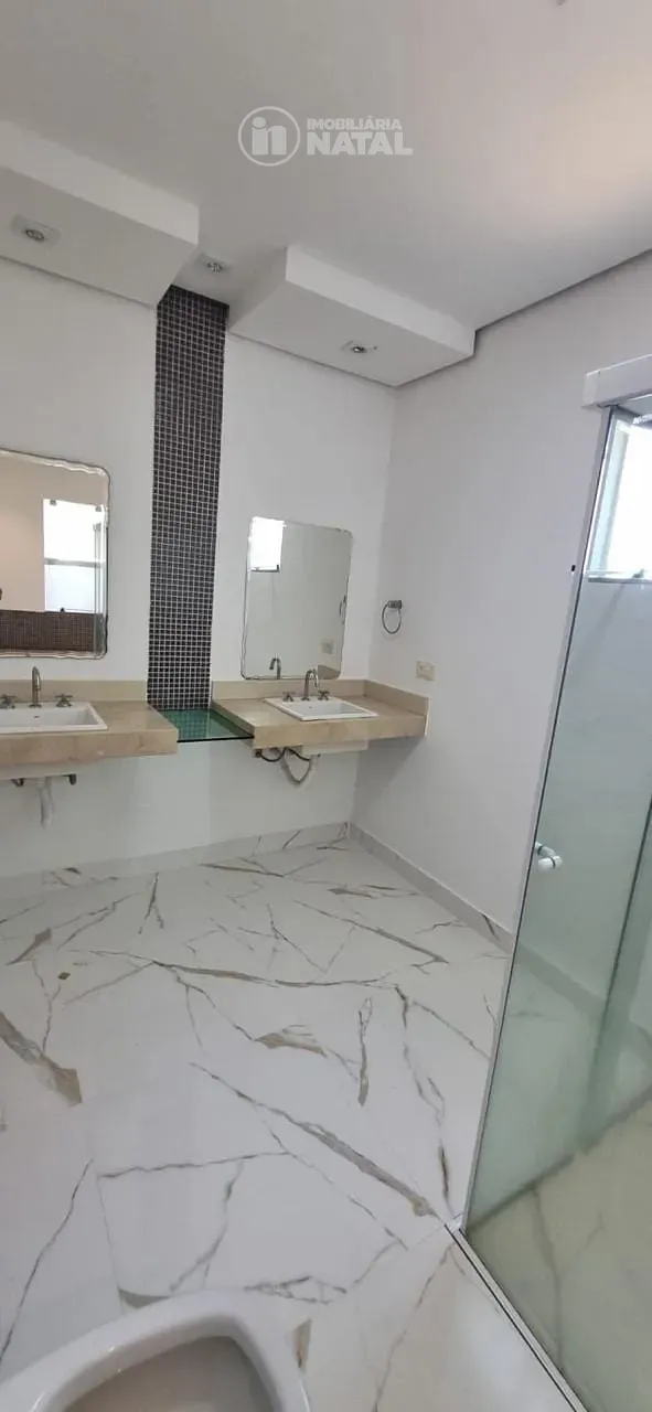 Casa, 3 quartos, 250 m² - Foto 23