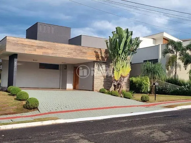 Casa com 500m² 3 quartos e 5 banheiros, à venda, no bairro Condominio Sun Lake em Londrina